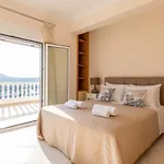 Villa Kamos *
