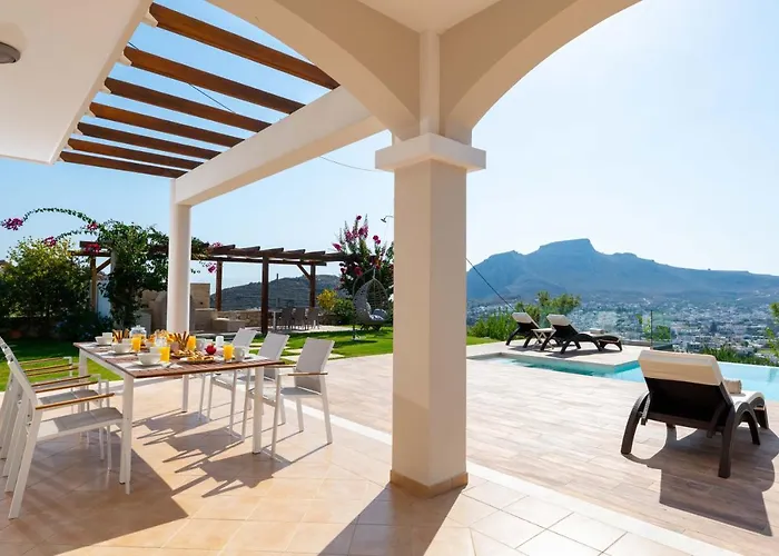 Vila Kamos Archangelos (Rhodes)