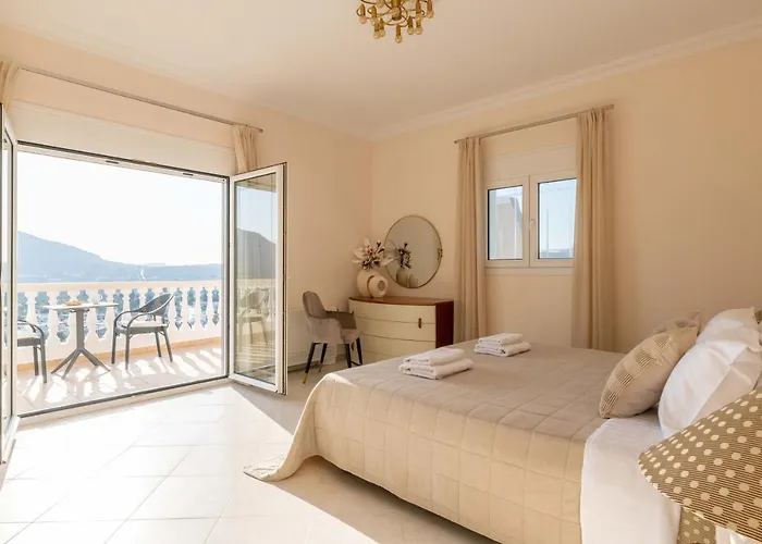 Kamos Vila Archangelos (Rhodes)