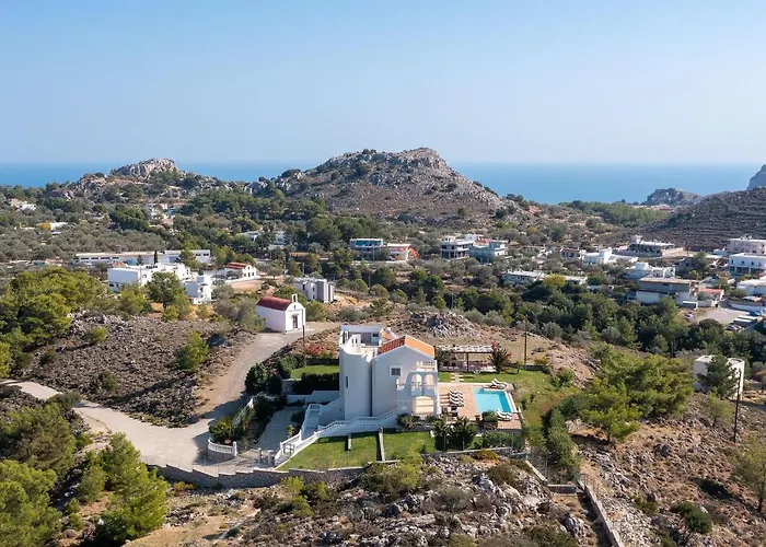 Kamos Vila Archangelos (Rhodes)