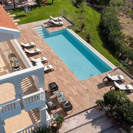 Villa Kamos Archangelos (Rhodes)