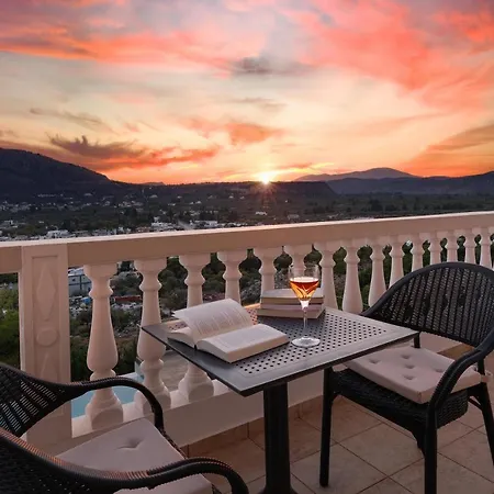 Villa Kamos *