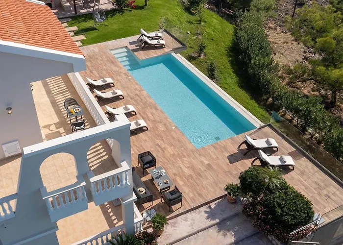 Villa Kamos Archangelos (Rhodes)
